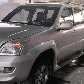 Toyota Land Cruiser Prado 2005