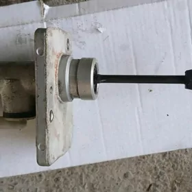 hundai elantra 10ý.