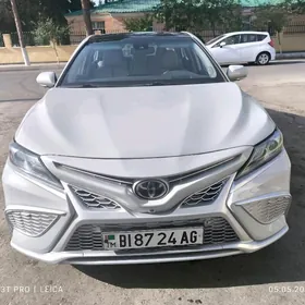 Toyota Camry 2022