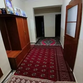 Satlyk 4/3 etajy 3kom 98m²