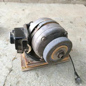 Эл.  точило  1, 5 кВт.