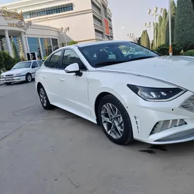 Hyundai Sonata 2020