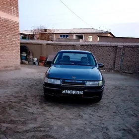 Opel Vectra 1990