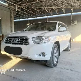 Toyota Highlander 2010