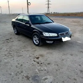 Toyota Camry 2000