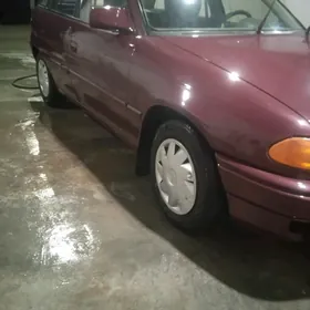 Opel Astra 1992