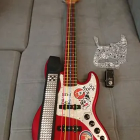 Fender jazz bass  deluxe 5