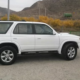 Toyota 4Runner 2000