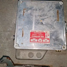 kompyuter блок управления