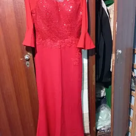 платье вечернее