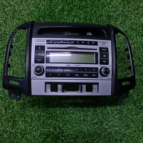 Магнитофон на Hunday Santafe