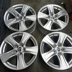 18-lik diska toyota lexus