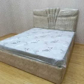 Yspalny Krawat Matras