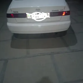 Toyota Camry 1999