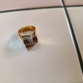 кольцо камни бриллиантами