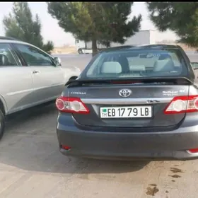 Toyota Corolla 2011