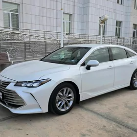 Toyota Avalon 2022
