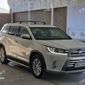 Toyota Highlander 2019