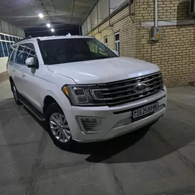 Ford Expedition 2021