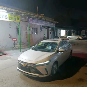 Chevrolet Monza 2024