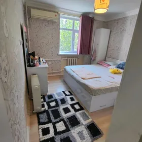 5 мкр-н 4 Комнатная