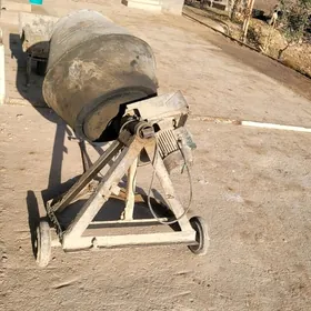 Бетона мешалка