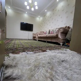 Шевченко 1эт 3комн болгарка