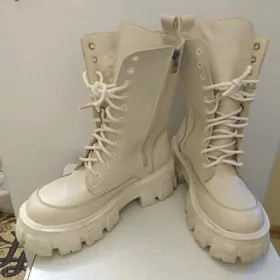 Сапоги (полусапожки) 37 р-р