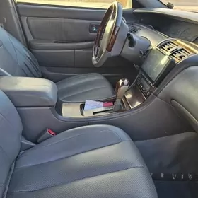 Toyota Avalon 2000