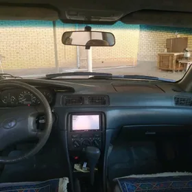 Toyota Camry 1998