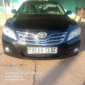 Toyota Camry 2010