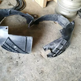 ZAFIRA PODKRYLNIK ÖÑI