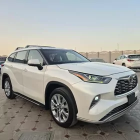 Toyota Highlander 2020