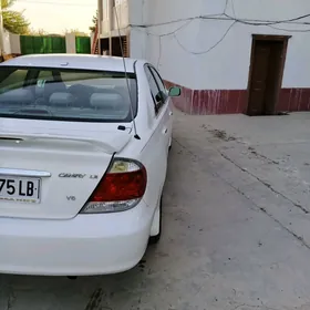Toyota Camry 2005