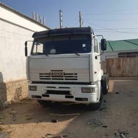 Kamaz 6520 2013