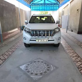 Toyota Land Cruiser Prado 2015