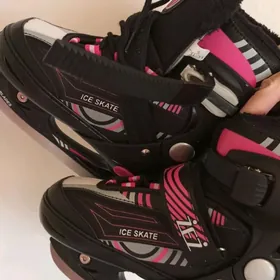 Коньки розовые