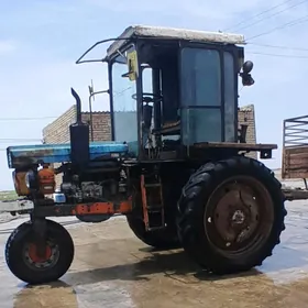 MTZ T-28 1990