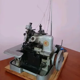 Оверлок машын.