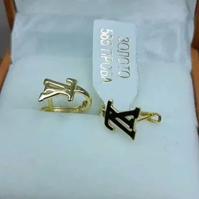 Taze gyzyl gulakhalka