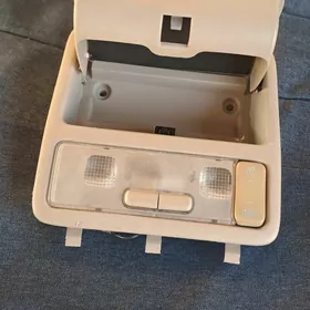 patalok çyra bilen kazirýok ikisi bile