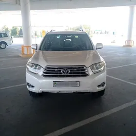 Toyota Highlander 2010