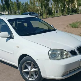 Daewoo Lacetti 2004
