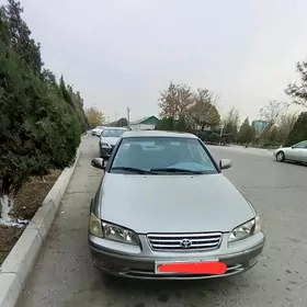 Toyota Camry 1998