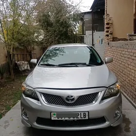 Toyota Corolla 2011