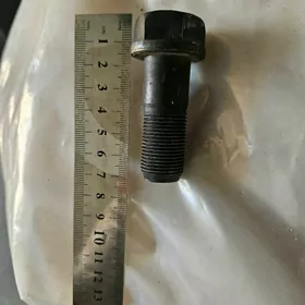 Болт с гайкой от цепи эксковат