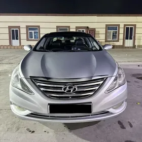 Hyundai Sonata 2012