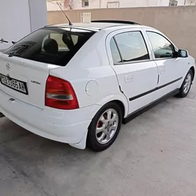 Opel Astra 2002