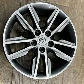 NISSAN HYUNDAI 17 DISKA