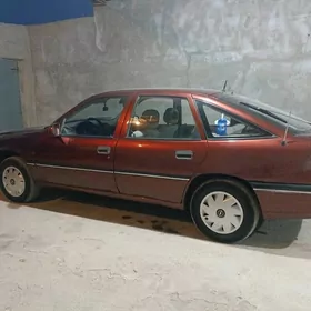 Opel Vectra 1990